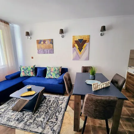 синьо лято /blue Summer Apartment *